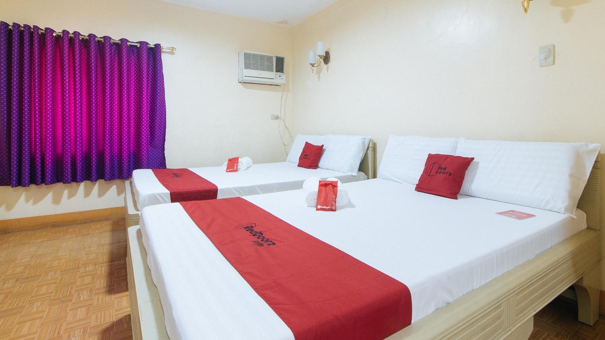 Reddoorz @ Golden Victory Hotel Mabalacat Pampanga Eksteriør billede
